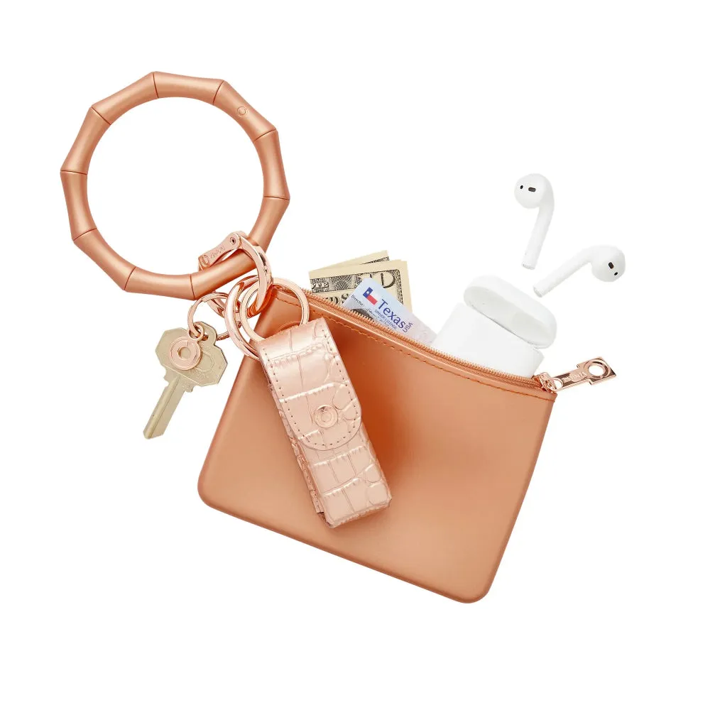 O-VENTURE The Smooch Lipstick Holder